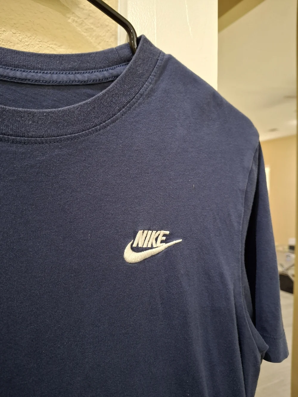 Nike Tee - Picture 3 of 5